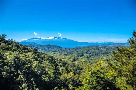 20 Absolutely Epic Things to Do in Honduras – Never Ending Footsteps