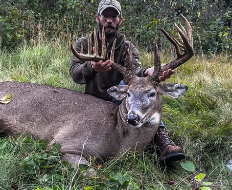 WI Hunter Shoots 200" Buck on First Ever Bow Hunt! - Legendary Whitetails - Legendary Whitetail ...