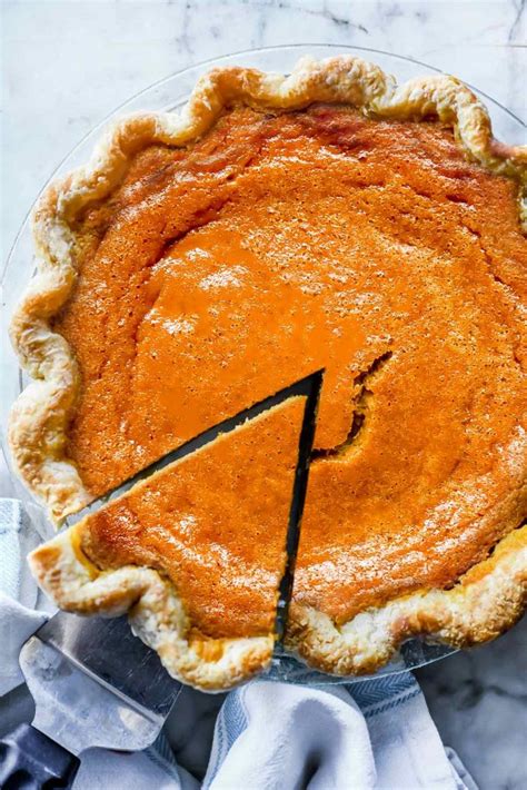 Easy Easy Pumpkin Pie Recipe Recipe From Scratch - foodiecrush.com