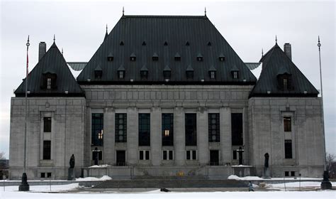 Supreme Court recognizes constitutional right to strike for Canadian ...