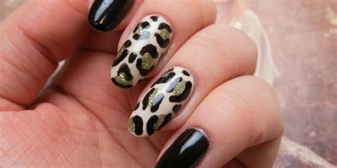 Mani Monday: DIY Vampy Leopard Print Nail Art