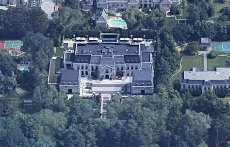 Inside Drake's $100 Million Toronto Mansion