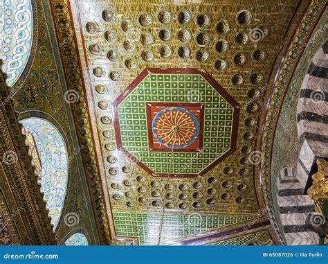 Interior of Dome on the Rock. Jerusalem, Israel. Stock Photo - Image of sacred, rock: 65087026