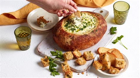 Cheesy Garlic Cob Loaf Dip | The Neff Kitchen