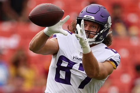 Former Iowa Hawkeye T.J. Hockenson Has Huge Vikings Debut [WATCH]