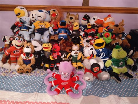 Where does Gritty rank among NHL mascots? Ask a mascot-obsessed 6-year ...