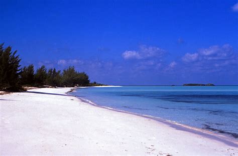 Bahamas 1989 (384) Eleuthera: Spanish Wells, St. George's … | Flickr