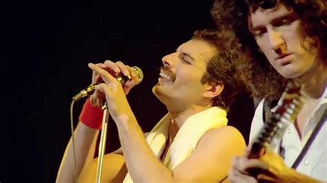 Queen - Love Of My Life (HD) (1981) (LIVE) - YouTube