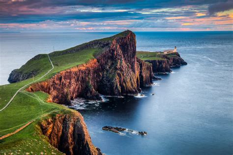 Neist Point Lighthouse Scotland : Neist Point Lighthouse - Neist Point ...