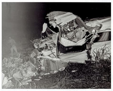 Plane crash killed Jim Croce in Natchitoches, Louisiana in 1973