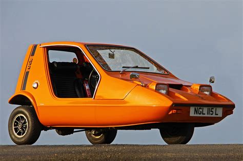 The Bond Bug – An Unusual British Microcar With Three-Wheels