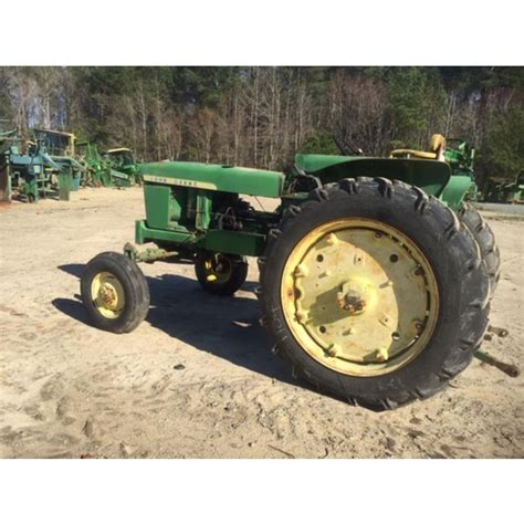 John Deere® Tractor 2510 | Worthington Ag Parts