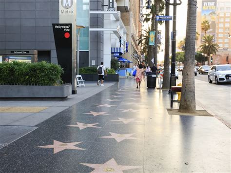 The Guide to the Hollywood Walk of Fame Ceremony | Discover Los Angeles