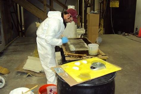 Fiberglass Tank Repair, Repair Fiberglass Tanks, FRP Tank Repairs | AmTech