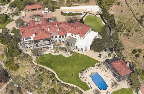 Drake is buying Robbie Williams’ Beverly Crest mansion for more than ...