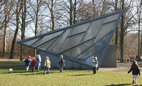 Cisternerne: A Subterranean Water Reservoir Turned Into Art Gallery | Amusing Planet