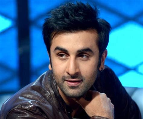 मां के बाद अब बेटे Ranbir Kapoor को भी हुआ कोरोना, भतीजे की तबीयत पर ...