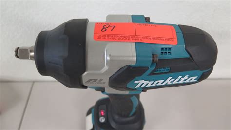 Makita XWT08 Cordless Impact Wrench Driver - Oahu Auctions