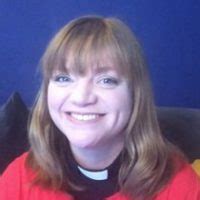 Gogglebox vicar Kate Bottley to lead this week’s national virtual service – Diocese of Gloucester