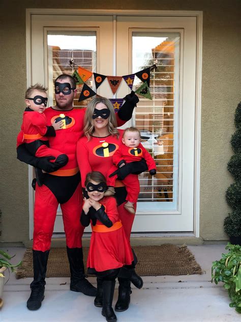 Halloween, halloween costumes, family Halloween costumes, the incredibles | Family halloween ...