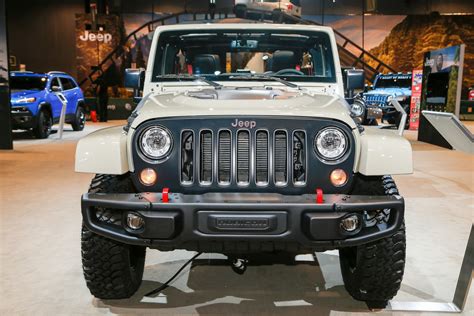 2017 Jeep Wrangler Rubicon Recon is the Most Off-Road-Ready JK Wrangler ...