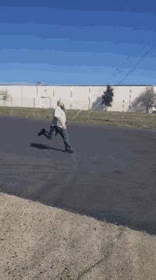 Tripped Parkour Fail GIF - Tripped ParkourFail Parkour - Discover & Share GIFs