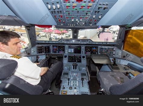 Airbus A350 Cockpit Image & Photo (Free Trial) | Bigstock