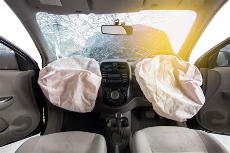 4 Different Types of Airbags - Jalopy Talk