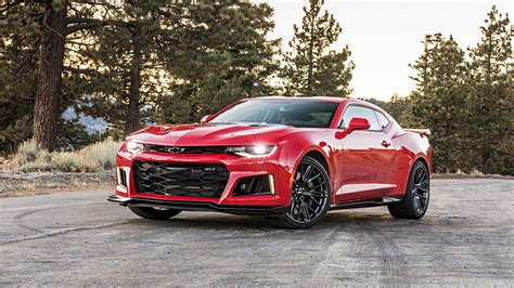 Papeis de parede 1366x768 Chevrolet 2017 Camaro ZL1 Vermelho Metálico ...