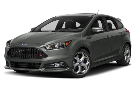 New 2017 Ford Focus ST - Price, Photos, Reviews, Safety Ratings & Features