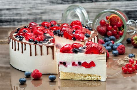 Download Cheesecake Dessert Strawberry Raspberry Blueberry Fruit Berry ...