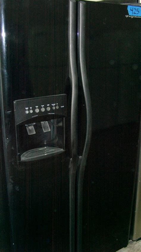 black refrigerator with water and ice dispenser – REYES APPLIANCES II, LLC