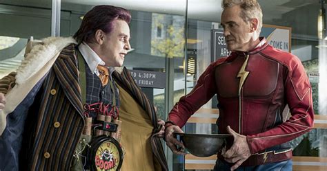 Mark Hamill as Earth-3 Trickster Revealed in The Flash Fall Finale