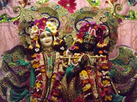 Top-7 Famous Radha Krishna Temples in -Vrindavan – IndiaChal