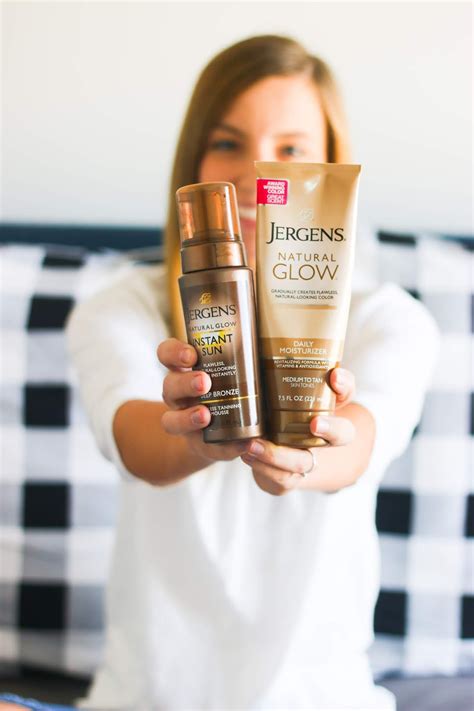 My Favorite Tanning Products and Tips