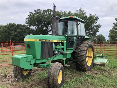 TractorHouse.com | JOHN DEERE 4440 Auction Results