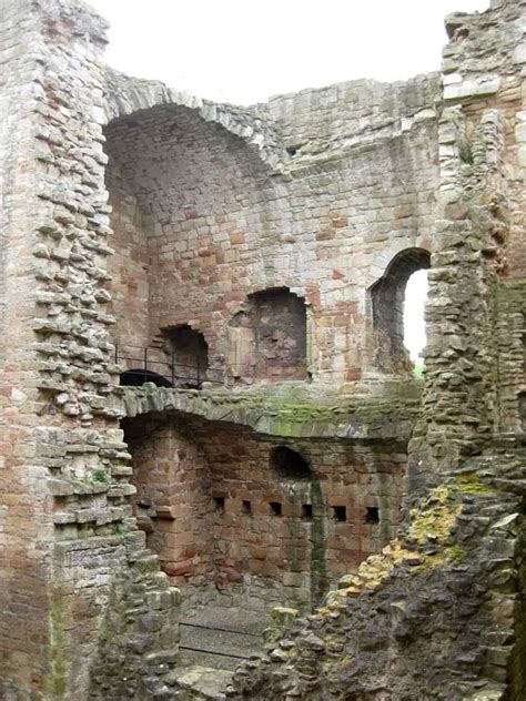 Crichton Castle, Midlothian - glasgowarchitecture