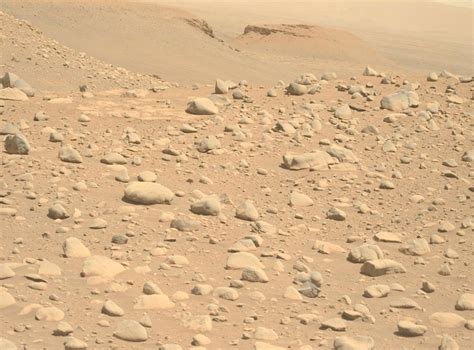 Look at All Those Boulders! - NASA Mars