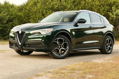 Verde Bella: 2019 Alfa Romeo Stelvio Ti Lusso Test Drive Review