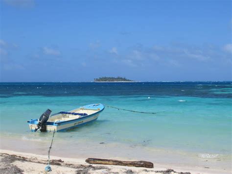 Practical Guide to Beaches in San Andres Island Colombia - Best Beaches ...