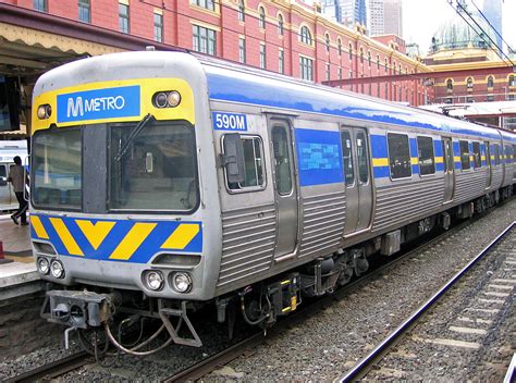 File:Metro Trains Melbourne Comeng.jpg - Wikipedia