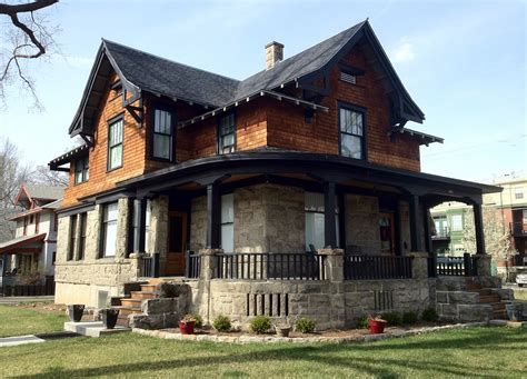 You Have To See These 19 Inspiring American Craftsman Architecture - Home Plans & Blueprints