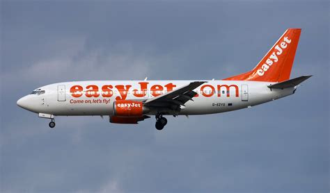 File:Boeing 737-33V - EasyJet Airline - G-EZYO - LEMD - 200503051625 ...