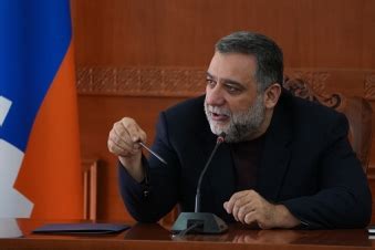 State Minister talks Karabakh crisis with Le Spectacle du Monde - PanARMENIAN.Net