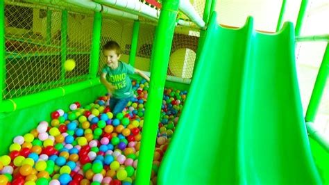 New GREAT Indoor Playground fun for kids with Ball PIT BALLS Funny ...