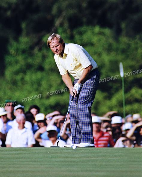 JACK NICKLAUS 1986 Masters Photo Picture AUGUSTA 17th Hole Putt Golf Photograph Print 8x10, 8 ...