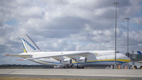 Antonov 124: Why Russian plane was at Brisbane Airport | The Cairns Post