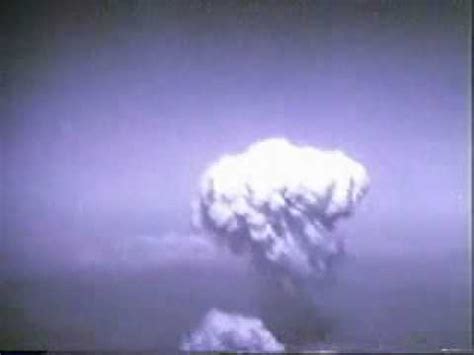 Little Boy nuclear bomb blast - YouTube