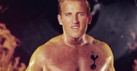 Watch Tottenham star Harry Kane discuss his most ridiculous Twitter memes - Mirror Online