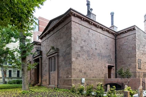 Skull and Bones Tomb, Yale University, New Haven, Connecti… | Flickr